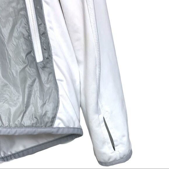 Marmot Frequency Hybrid Jacket in Grey and White - Picture 6 of 10